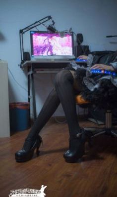 玉蒲团之极乐宝鉴