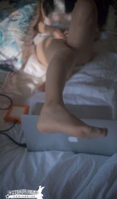 女女女女女女