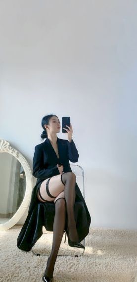 漂亮的秘书肉体bd