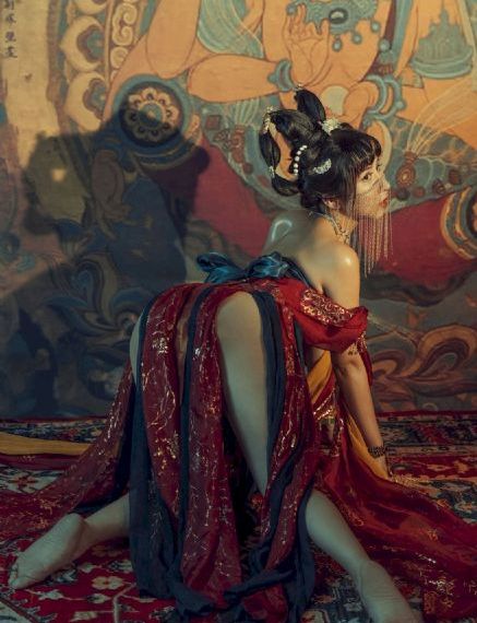 动漫人物一起相差差差30免费观看
