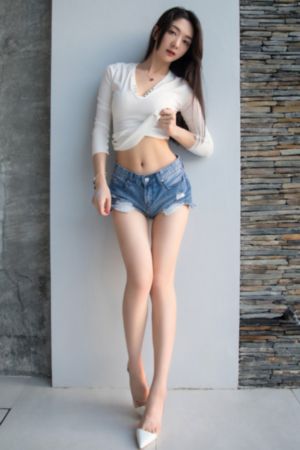 裙子里面是野兽动漫在线观看