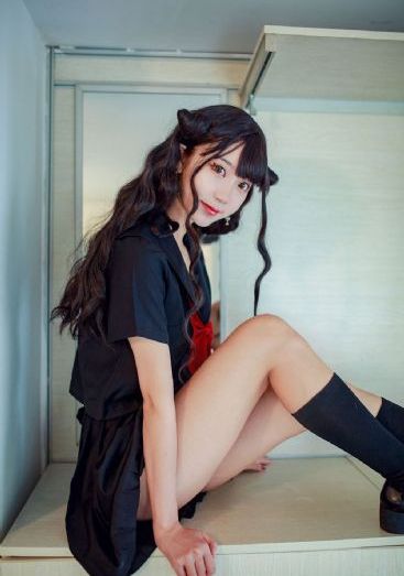 相亲对象是25岁女高中